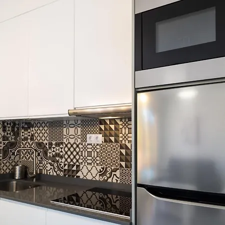 Casa Lucien - Newly Refurbished With Swimming Pool - Ideal For Couples Apartment