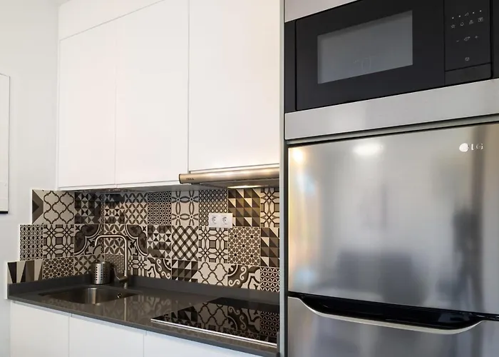 Casa Lucien - Newly Refurbished With Swimming Pool - Ideal For Couples Apartman