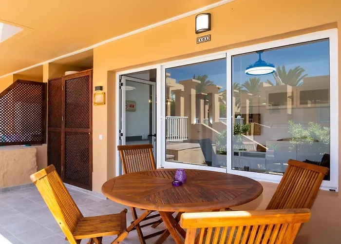 Casa Lucien - Newly Refurbished With Swimming Pool - Ideal For Couples דירה *